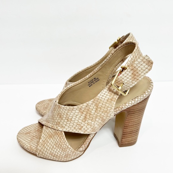 NEIMAN MARCUS ELOISE WOMEN HEELS LEATHER UPPER 6M SANDALS SNAKE PRINT - Picture 1 of 5